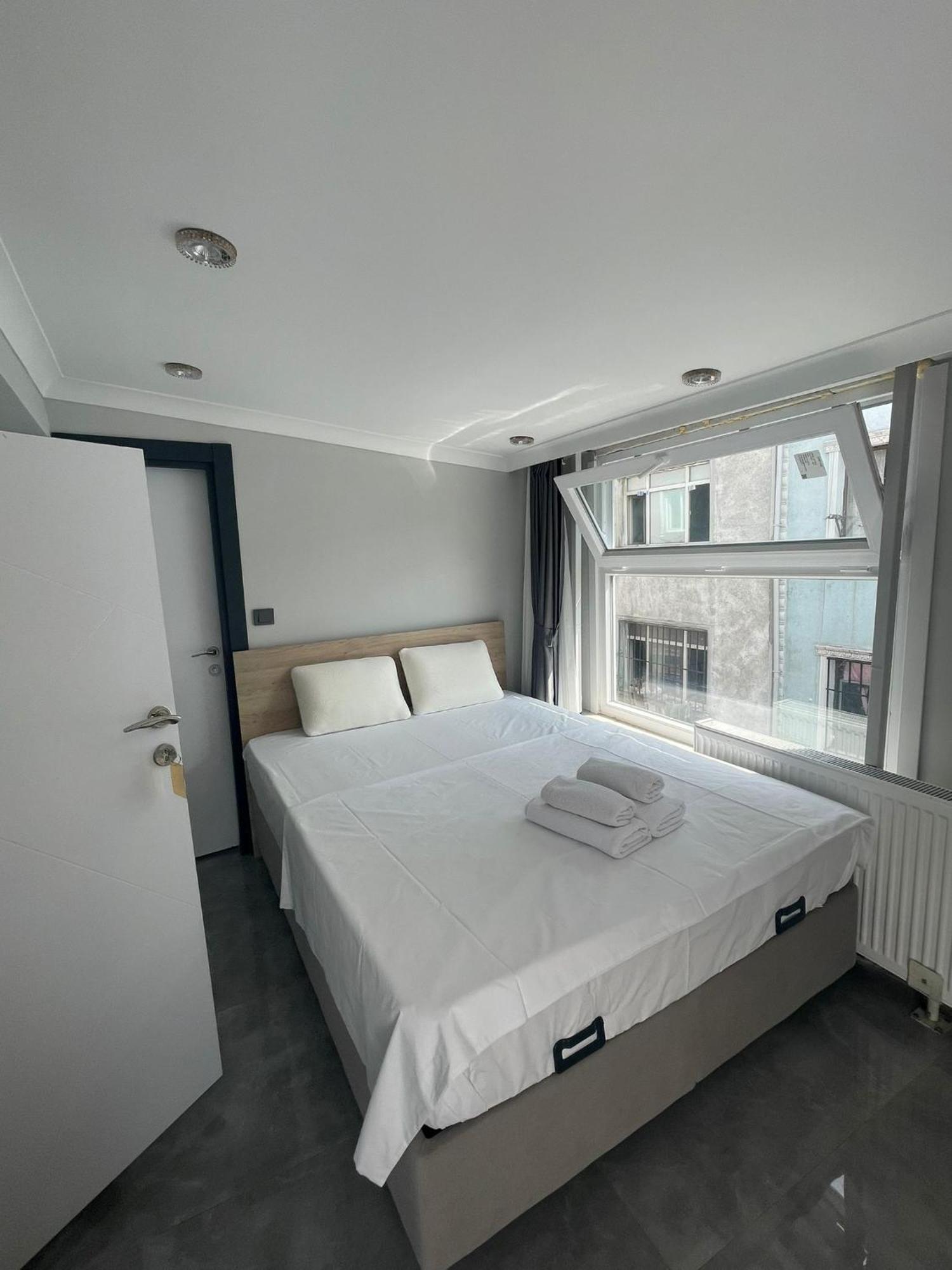 Moonlight Hotel Istanbul Exterior photo